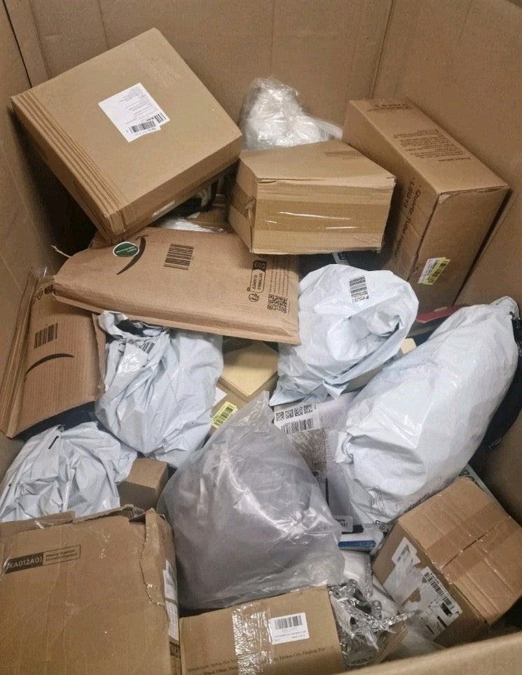 Mystery Pakete / Box / Rückläufer, Retouren & Neuware 10 St. / UVP 80-200€