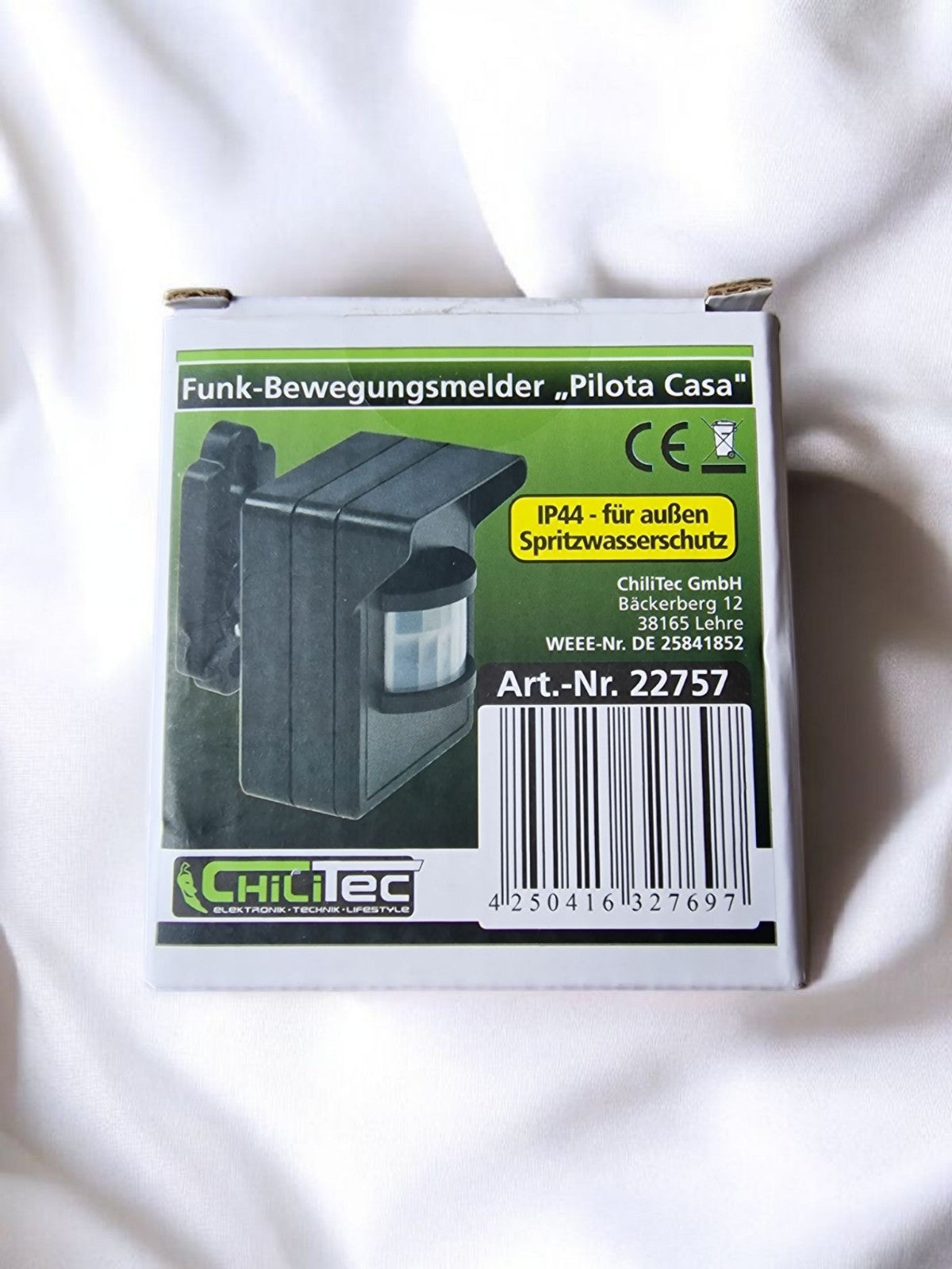 Pilota Casa Set: 1 Bewegungsmelder + 1 Funksteckdose, kabellos, IP44 / NEU